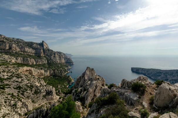 Photo montrant le Parc national des Calanques